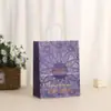 Bolsa de Papel Kraft con Estampado de Festival Bolsa de Mano para Empaque de Dulces de Fiesta Tridimensional Bolsa de Empaque para Compras en Centro Comercial al por Mayor