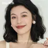 Pendientes de Nuevo Estilo 2026, Pendientes Redondos Rojos Estilo Retro Hong Kong, Lujo Ligero, Gama Alta, Elegantes, Versátiles para Mujer