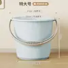 Balde Grande para Armazenamento de Água no Atacado, Balde de Água Espessado e Ampliado para Uso Doméstico, Balde de Banho, Balde para Imersão dos Pés, Balde para Estudantes, Conjunto de Bacias, Conjunto de Três Peças