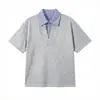 Camiseta de Manga Corta con Cuello en V de Falso Dos Piezas Estilo Americano para Hombre, Polo de Verano de Moda, Camiseta Fresca de Media Manga Rayada con Retazos
