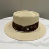 26 Novos Estilos de Chapéus de Palha Estilo Francês com Topo Reto para Mulheres, Chapéus de Sol de Verão, Chapéus Trançados para Trabalho e Férias, Emagrecedores, Simples e Modernos