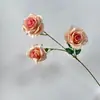 3 Amantes Rosa Flor Artificial Rosa Única Arredondada Nova Fotografia de Casamento Floricultura Flor Artificial Fresca Flor de Auditório Obra de Arte Flor de Seda