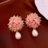 Pendientes de Reloj de Bolsillo Asimétricos con Incrustaciones de Perla de Aguja Plateada y Diamante Pendientes de Botón Exquisitos Retro Franceses con Sentido de Diseño Pendientes de Nicho Venta al por Mayor