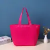 Em estoque bolsa de palha tecida à mão lisa logotipo impresso personalizado publicidade de roupas presente bolsa de mão de plástico tecida com revestimento de filme