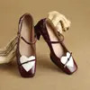 Nuevos zapatos de mujer de charol europeo y americano, combinación de colores, puntera cuadrada, hebilla, tacón medio grueso, Mary Jane, zapatos sencillos 32-48, zapatos de comercio exterior, entrega