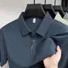 Camisa polo masculina de manga curta antibacteriana 7A para o verão, com tecido de malha texturizada, estilo old money, top casual leve para negócios com fenda