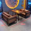 Conjunto de Sofá e Cadeira de Bar Estilo Industrial com Textura de Madeira de Nogueira, Adequado para Mesas de Reunião, Bares, Salas Privadas de KTV e Sofás de Lazer