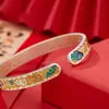 Pulsera de Plata de Ley 9999 Grabada en Oro Esmaltada Gato de la Suerte Palabras Auspiciosas Estilo Chino Nuevo Abierta Sólida para Mujeres Jóvenes