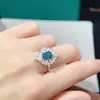 Anillo de Topacio Azul London Puro Natural con Piedra Principal Azul London Súper Oscura Tamaño 6*8mm Plata 925 Fina