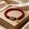 Nuevo Estilo Chino Tendencia Nacional Pulsera Esmaltada Año de Nacimiento Riqueza y Tesoro Pulsera con Colgante de Conejo de Jade Lugar Turístico Más Vendido Fuente de Suministro para Transmisión en Vivo