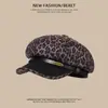Boina con Estampado de Leopardo Estilo Millennial Spice Girl para Mujer Sombrero Octagonal Retro Americano para Cabeza Grande Muestra Cara Pequeña Gorra de Periodista Boina de Pintor