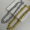 Cadena para Clavícula de Hoja de Metal de Lujo Ligero de Alta Gama Europea y Americana para Mujer, Dulce y Fresca Chica Picante, Artesanía Pesada, Collar Minimalista de Nicho, Nuevo Estilo