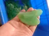 Atacado de fábrica resina imitação rosto face placa de raspagem em forma de coração salão de beleza comprimidos de raspagem facial placa de raspagem para massagem corporal