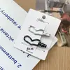 Estilo Coreano Simples Clipe de Pato de Metal Sem Costura 2025 Novo Presilha de Cabelo com Linha Preta e Branca Versátil para Franja Lateral Acessórios de Cabelo para Mulheres