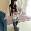 Moletom de Manga Longa Soltinho Estilo Coreano para Meninas de Meia-Idade e Crianças Grandes Camada Base Outono 2026 Calças Listradas Largas Estilosas para Crianças