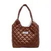 Nuevos Bolsos Versátiles para Mujer Otoño e Invierno 2025, Nicho de Alta Gama, Bolsos de Mujer Estilo Occidental, Bolsos de Mano para Viajar al Trabajo, Bolsos de Alto Valor
