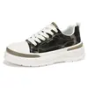 Zapatillas gruesas de moda estilo coreano para adolescentes, nueva colección otoño/invierno, ropa casual urbana para hombre