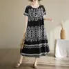 Vestido de Algodón y Seda Estilo Étnico Nuevo 2026, Estampado Floral Lujoso y Elegante, Vestido Largo con Estilo para Madres, Adecuado para Usar al Aire Libre