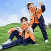 Chamarra de Otoño e Invierno para Jardín de Niños con Terciopelo Uniforme Escolar Ropa para Niños Nueva Sombrero Desmontable Traje Deportivo para Estudiantes de Primaria y Secundaria