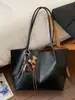 Bolso Tote Estilo Coreano para Viajar para Mujer 2025 Otoño Nuevo Bolso de Gran Capacidad para Mujer de Moda Simple y Elegante Bolso de Hombro