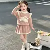 Conjunto de Suéter para Niña Otoño Invierno Nuevo Dibujo Animado Conejito Blanco Conjunto de Falda de Punto Conjunto de Falda de Dos Piezas Cuello Redondo Lindo para Bebé Niña