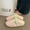 Chinelos de Verão Femininos para Exterior 2026 Novo Estilo Amarelo Tênis de Treino Alemão Meio Chinelo Sem Salto Calçados Slip-On para Mulheres