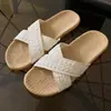 Chinelos de Linho para Homens, Uso Doméstico de Verão, Chinelos de Madeira para Casais para Uso Interno, Leves e Resistentes ao Desgaste, Chinelos Frescos para Mulheres, Adequados para Uso Externo no Verão