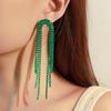 Pendientes exagerados con borlas de alta gama, temperamento largo, moda de alta gama, pendientes de diamantes de imitación, sensación ligera de lujo de alta gama.