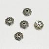 Plata Xizang de imitación aleación de 7 mm anillo toroidal botón de pétalo de flor de planta espaciador accesorios diy accesorios de camelia