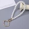 Hebilla de Llavero de Perlas DIY Cadena Corta Pequeña Hecha a Mano con Cuentas Moda Simple Temperamento Pequeño Regalo Accesorios Versátil