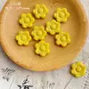 Cuentas de Cristal Doméstico Checo Rosas y Amarillas Flores Flor de Durazno Caballo de Madera Hecho a Mano Accesorios de Material para Pulsera DIY Dorado