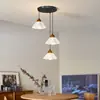 Lámpara de araña para restaurante estilo medieval, linterna de calabaza retro francesa color nogal, estilo crema, tres cabezas, lámpara creativa para mesa de comedor, bar
