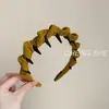 Faixa de Cabelo Ondulada de Veludo Atualizada para Mulheres, Faixa de Cabelo de Luxo Acessível Novo Estilo 2025 Grampo de Cabelo Fashionável Acessório de Cabeça para Uso Diário
