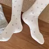 Meias brancas para meninas, estilo fino para primavera e verão, com laço, estilo japonês, meias versáteis de cano médio, combinam com tênis, estilo coreano, ins, meias largas