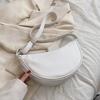 Bolsa Feminina Outono e Inverno Nova Bolsa Pequena Transversal de Axila Bolsa de Ombro Feminina Ins de Alta Qualidade Versátil Popular Nicho Bolsa Pequena