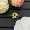 Anillo Cruzado Europeo y Americano Modelo Nuevo Baojia Versión de Lujo Artesanía Fina Anillo de Letra Full Diamond para Mujer, Sensación de Alta Gama, Versión a Juego con Logo, Anillo al por Mayor