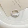 Anillo cepillado de alta gama para mujer, incrustación de esmalte colorido, exquisito y versátil, anillo abierto de lujo ligero, estilo ins, elegante anillo para el dedo índice