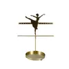 Suporte de Joias/Expositor de Joias com Elemento de Bailarina Pintado em Ferro Dourado para Novos Produtos Transfronteiriços