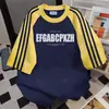 Camiseta de Manga Corta con Costuras de Color Contrastante Tres Rayas Estilo Coreano High Street con Letras para Mujer 2024 Nuevo Verano Holgada Casual