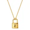 Collar de Acero Inoxidable con Colgante de Acero de Titanio Chapado en Oro de 18K Transfronterizo Europeo y Americano 19mm Candado Grabado con Láser 26 Iniciales Personalizadas