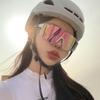 Novos Óculos de Sol para Celebridade da Internet à Prova de Vento Óculos de Sol para Montanhismo Óculos de Sol Polarizados Anti-UV para Corrida e Esportes ao Ar Livre Femininos