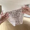 Gatito con Estampado de Leopardo Dulce y Picante~Estilo Lujuria Pura Sexy y Lindo Ropa Interior Estampada Calzones de Encaje para Mujer con Abertura Alta