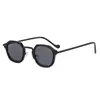 Gafas de Sol Cuadradas Pequeñas para Hombre Mujer Tonos Punk Masculino Femenino Gafas Vintage para Conducir UV400 Montura de Metal