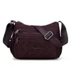 Tendência transfronteiriça nova bolsa feminina bordada multicamadas de nylon de ombro único moderna para mães no trajeto diário bolsa de ombro única feminina casual