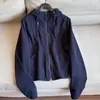 2026 Chaqueta Cortavientos con Capucha Adelgazante Casual Doble Cremallera Top Chaqueta para Mujer al por Mayor N5CW26801