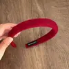 Faixa de Cabelo de Tecido Vermelho Outono e Inverno Coreana Retrô Francesa Elegante com Aba Larga High-Top Acessórios de Cabelo de Ano Novo e Natal