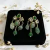 Estilo Vintage Retro Francés Hong Kong Monet Medieval Clip para Oreja Pendientes de Perla Pendientes Verdes Joyería Femenina para Orejas