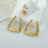 Brincos europeus e americanos de moda transfronteiriça de alto senso, aço inoxidável de ouro 18K, temperamento circular, feminino, todos os brincos de aço de titânio