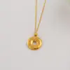 Estilo Chinês Retrô Luxo Leve Design de Nicho Caractere da Sorte Pônei Pequeno Lingote de Ouro Pingente Colar de Aço Titânio Acessório de Corrente para Clavícula Feminina