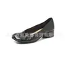 Zapatos de Tacón Grueso de Cuero Suave con Punta Dividida para Mujer 2026 Nuevo Estilo de Comercio Exterior Zapatos Retro de Casco de Cerdo de Cuero de Caballo Lavado Suela de Cuero Genuino Zapatos de Ballet